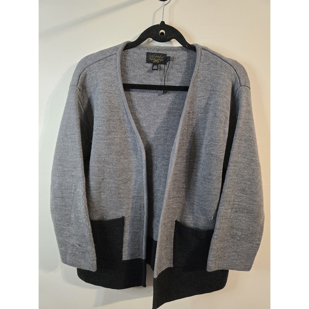 Icelandic Design 100% Merino Wool Knit Sweater Size L Staple Cozy Work Classic